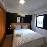 Flat/Hotel Av, Macuco 579 Moema Sp Uh1206