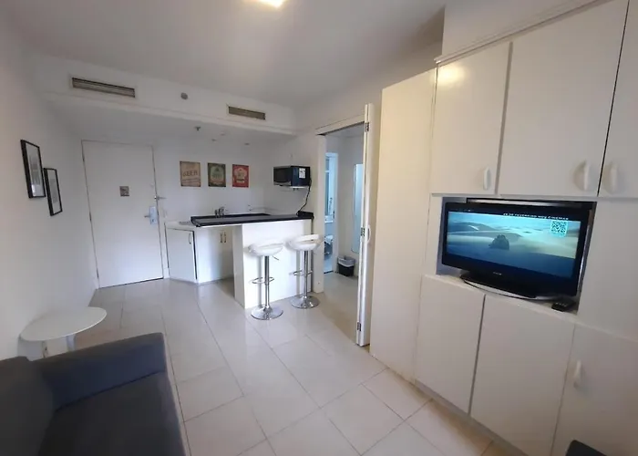 Flat/Hotel Av, Macuco 579 Moema Sp Uh1206