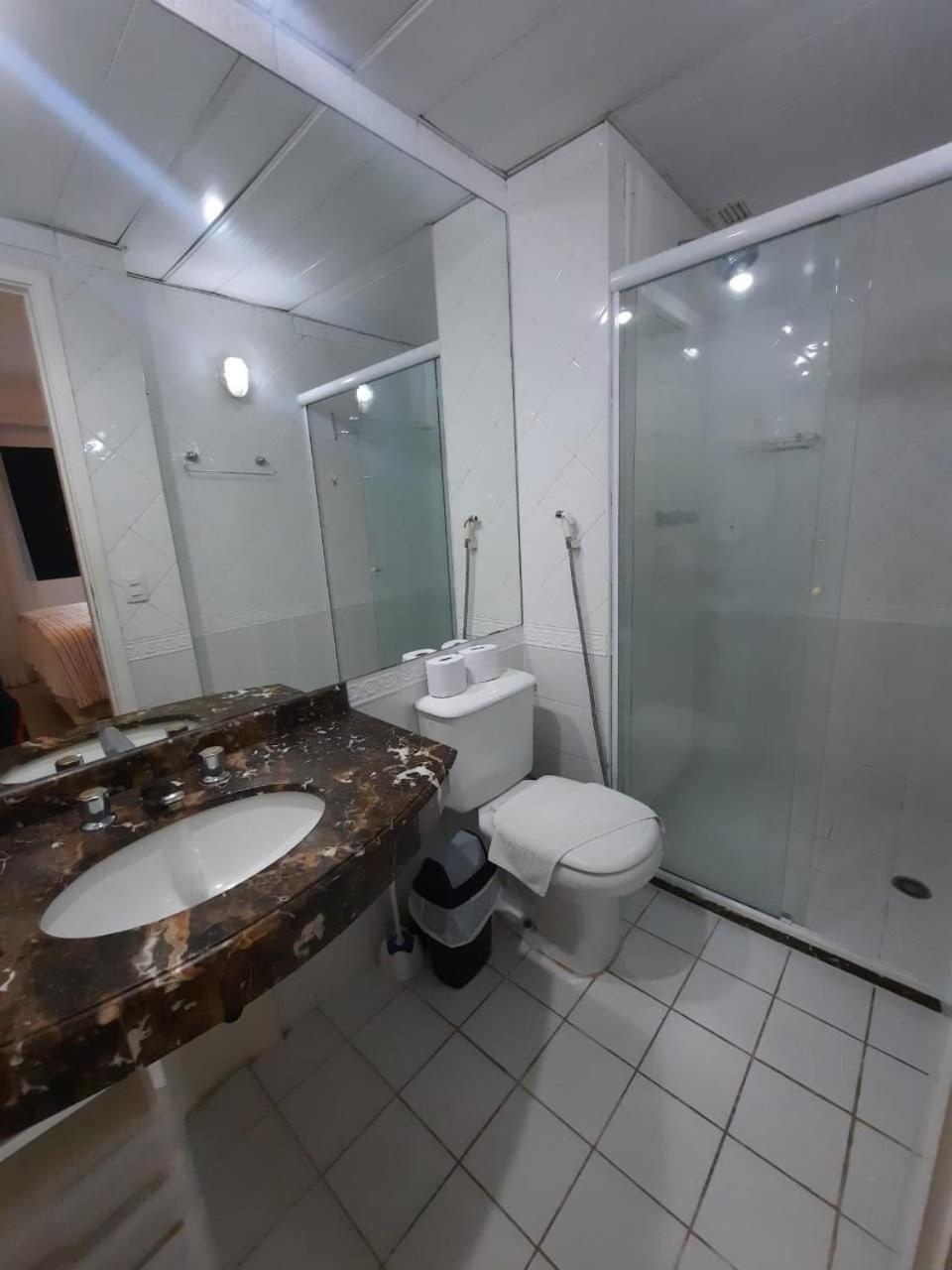 Hotel Flat/hotel Av, Macuco 579 Moema Sp Uh1206 São Paulo