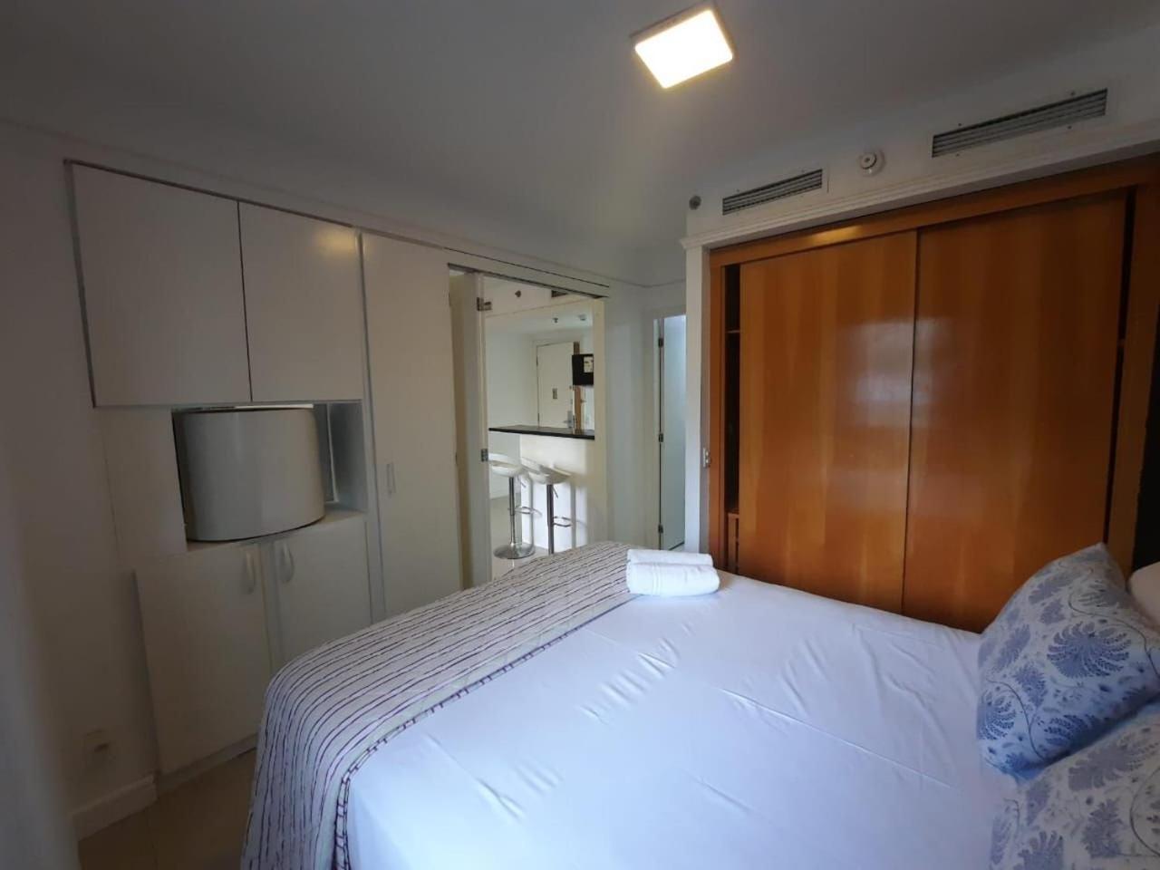 Flat/hotel Av, Macuco 579 Moema Sp Uh1206 * São Paulo