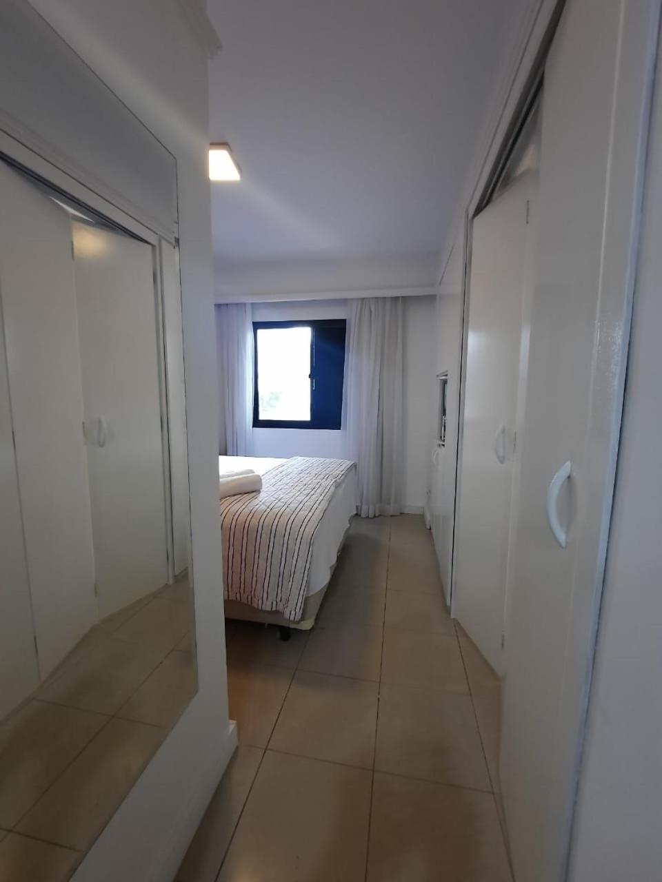 Flat/hotel Av, Macuco 579 Moema Sp Uh1206 Hotel